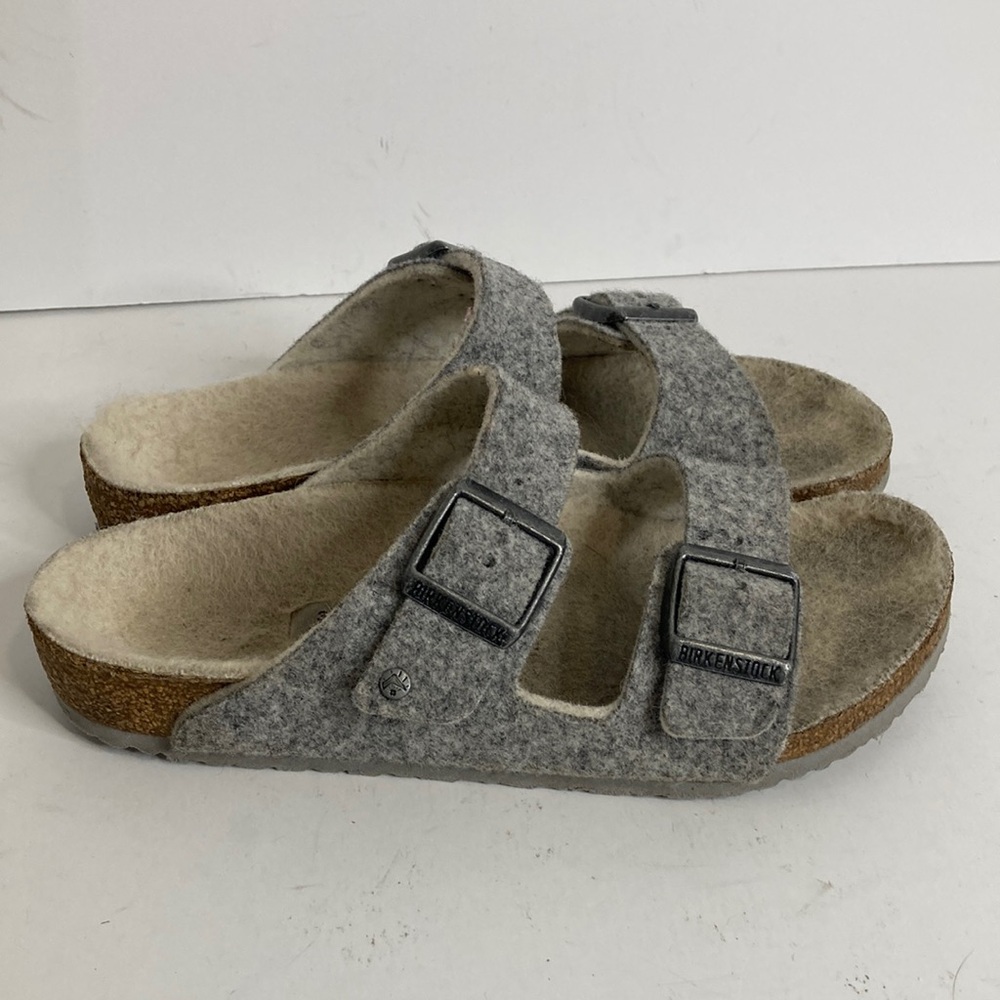 Birkenstock Arizona Sandals Womens 34 3 Narrow Gray Wool Felt Cozy House Shoes